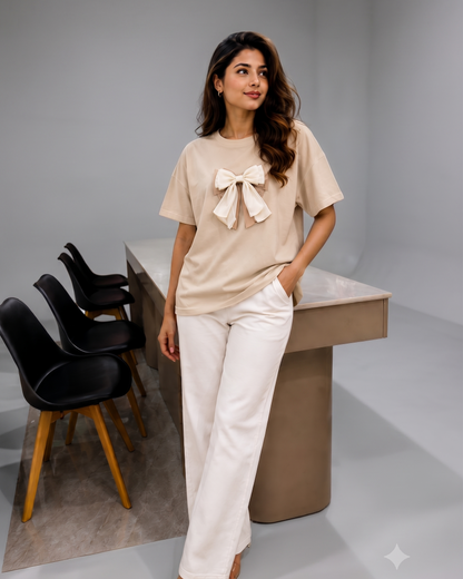 Bow applique Top