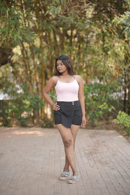 Soft Pastels & Sharp Lines: The Perfect Duo