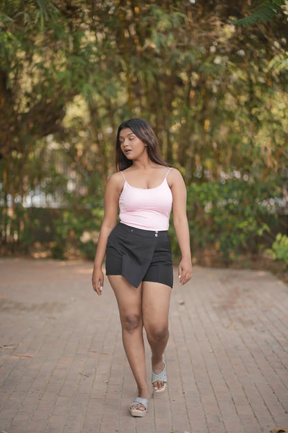 Soft Pastels & Sharp Lines: The Perfect Duo