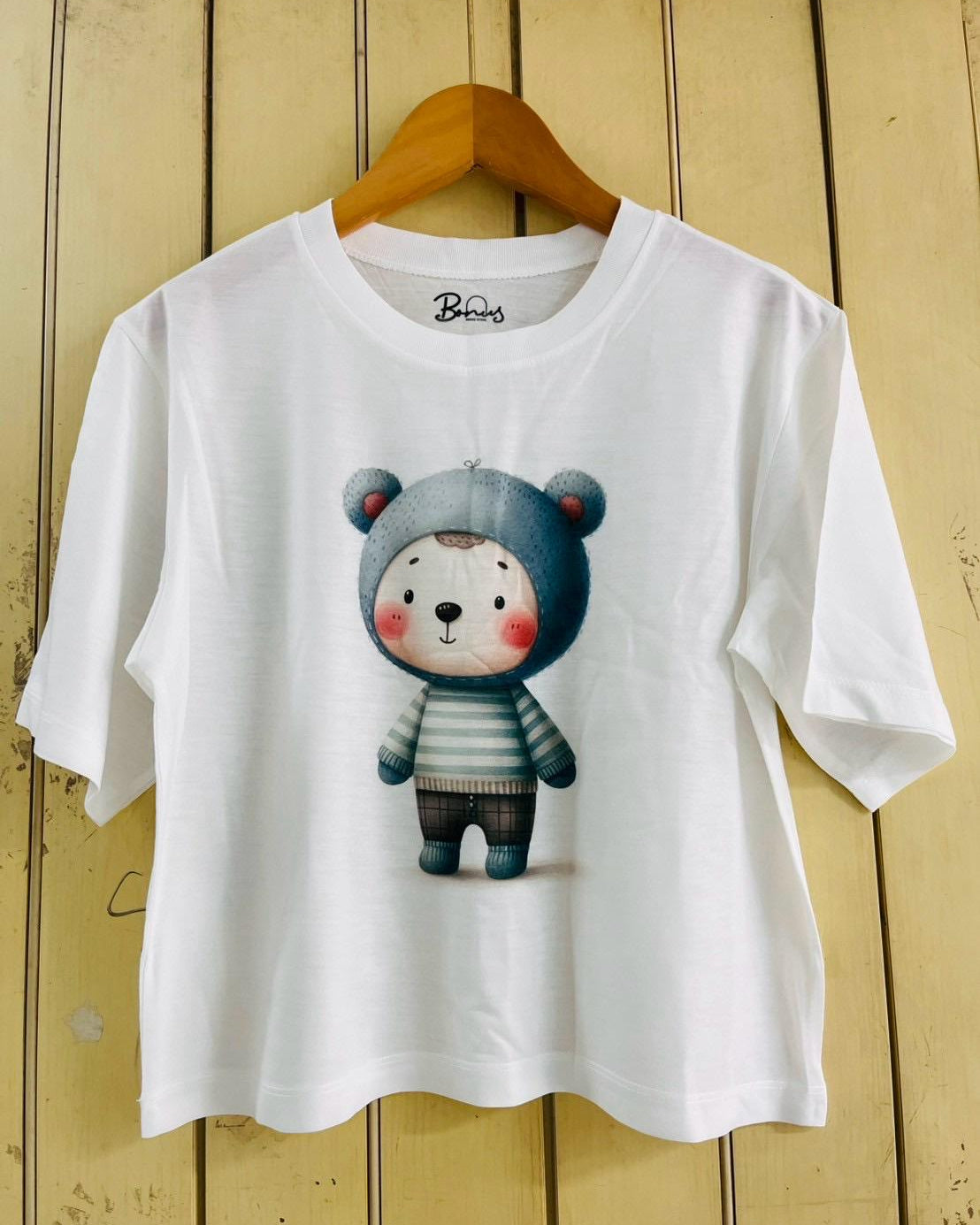 White Graphic-T-Shirt