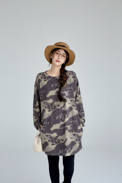 Oversized Camouflage graphic tee