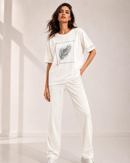 Relaxed Fit Feather Motif T-Shirt