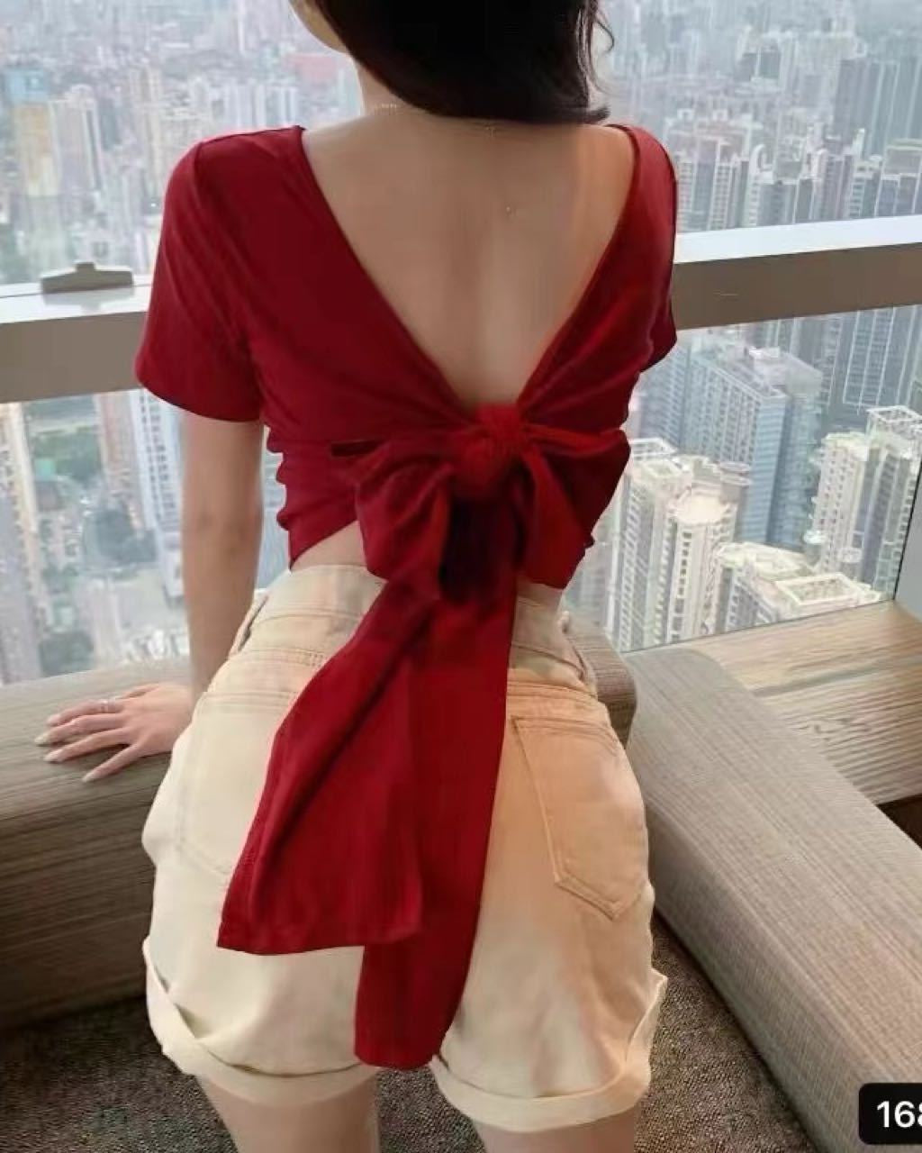 Stylish Bow-Back Crop Top